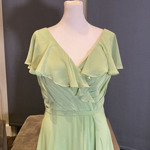 Women’s Full Length Green Chiffon Ruffle Dress Corset Back Leg Slit Size 12 - Picture 2 of 9